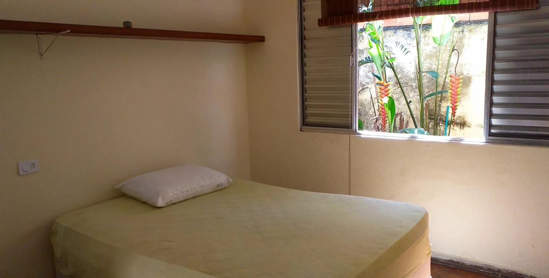 Suite Ampla Com Acesso Privativo location